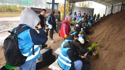 Her Bir Çocuk Geleceğe Fidan Bıraktı