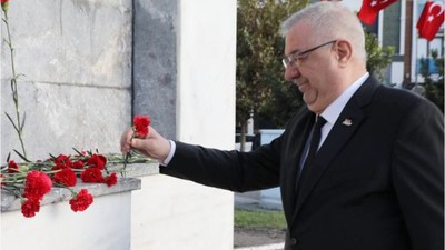 Edremit’te Atamız Saygıyla Anıldı