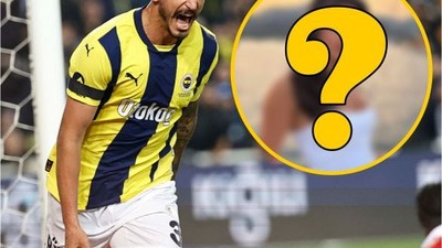 Fenerbahçeli Samet Akaydın Golü Attı Kalbini Aşka Kaptırdı!