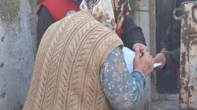 Yaşlı Çift Susurluk Kaymakamı'ndan Bakın Ne İstedi