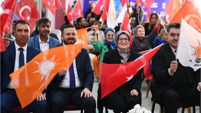 AK Parti Gömeç’teki Liderini Seçti