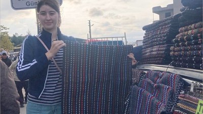 Balıkesir'de Araba Koltuk Kilimi Kültürü Yaşatılıyor