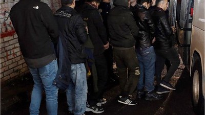Kaçacakları Ekipmanlarla Yakalandılar