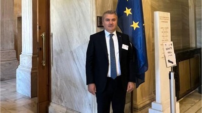 Canbey Atina’da Türkiye’yi Temsil Etti