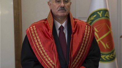 Kamu Başdenetçisi Olarak Atandı! Mehmet Akarca Kimdir?