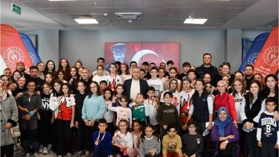 Oryantiring Yarışmasında Gençler Sahada