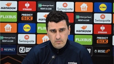 Alkmaar Hocası Galatasaray ve Fenerbahçe’yi Kıyasladı