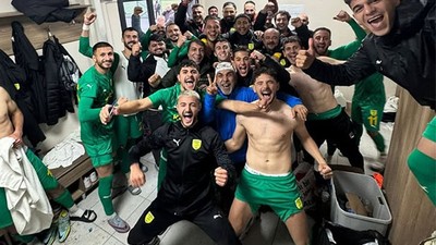 1966 Edremitspor Zirveye Yürüyor