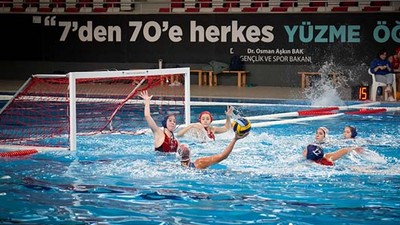 Balıkesir’de U20 Kadınlar Türkiye Sutopu Şampiyonası Başladı