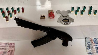 Balıkesir'de Uyuşturucu Ticareti Yapan Şahıs Tutuklandı