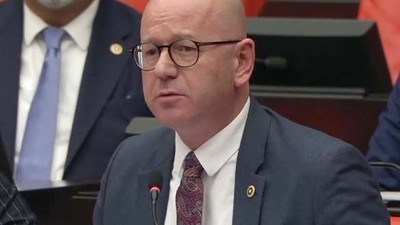 CHP’li Sarı: "Gençler 65 Bin Lira Asgari Ücretle Evlenmeye Hazır"