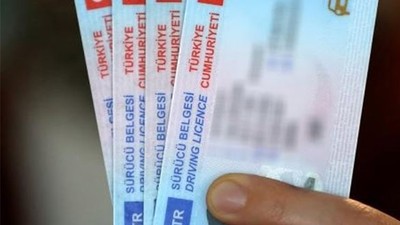 Ehliyet Yaş Sınırı Düşürüldü: İşte Yeni Düzenlemeler