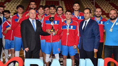 Futbolda BAÜN, Basketbolda Muğla Zirvede