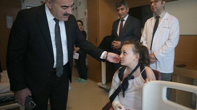 İl Müdürü Demir, Yaralı Öğrencileri Ziyaret Etti