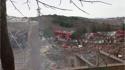 Edremit Belediyesi Konseri Erteledi