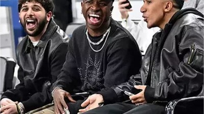 Vinicius Jr Fenerbahçe Maçını İzledi