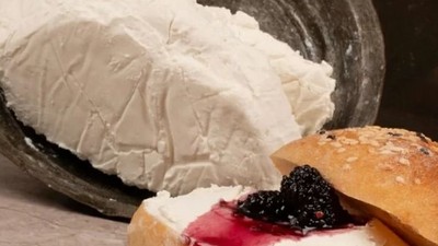 İvrindi'nin Loru: Kahvaltı Sofralarını Süslüyor