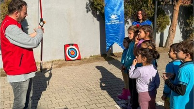 Gençlik Merkezi Çocukların Yüzünü Güldürdü