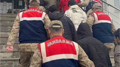 Jandarma Göçmen Kaçakçılığına Geçit Vermedi
