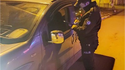 Bir Buçuk Saatte 9 Aranan Şahıs Yakalandı