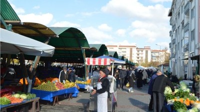 Balıkesir Çarşamba Pazarı’nda Bereketli Sezon