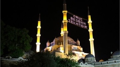 2025'te Dini Gün ve Bayramlar