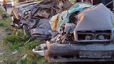 Ayvalık’ta Feci Kaza, Otomobil Sürücüsü Yaşamını Yitirdi