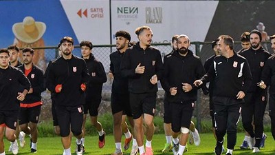 Balıkesirspor Antalya Kampında Hazırlıklarını Sürdürüyor