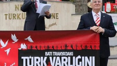 Batı Trakya Türkleri Edremit'te Millî Direniş Günü"nü Kutladı