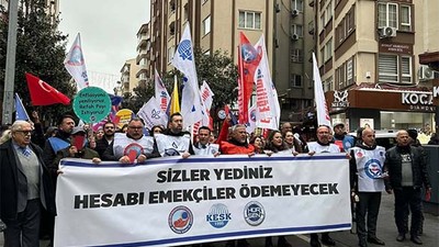 Kamu Emekçilerinden İş Bırakma Eylemi
