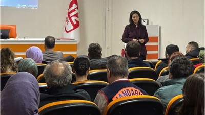 112 Acil Çağrı Merkezine İletişim Uzmanı Akyürek'ten Hizmet İçi Eğitim Semineri