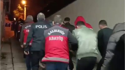 Balıkesir'de Büyük Operasyon! Dolandırıcılık Ağı Çözüldü