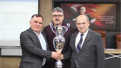 Güre Spor Zaferini Ticaret Odası ile Paylaştı