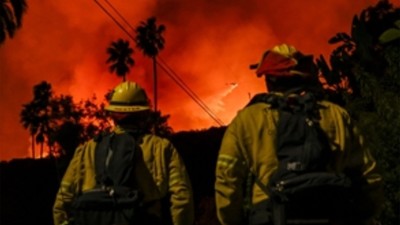 Los Angeles’taki Orman Yangınlarında Ölü Sayısı 11’e Yükseldi