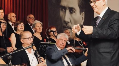 Burhaniye’de “Yeni Yıl Konseri” Coşkusu