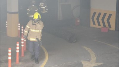 Balıkesir'de Yer Altı Otoparkında Trafo Patladı!