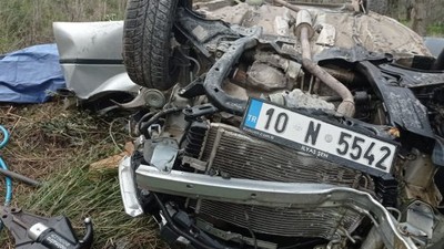 Havran’da Araç Takla Attı: 2 Ölü!