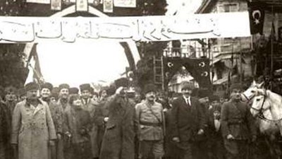 Atatürk’ün Zağnospaşadaki Cuma Hutbesi