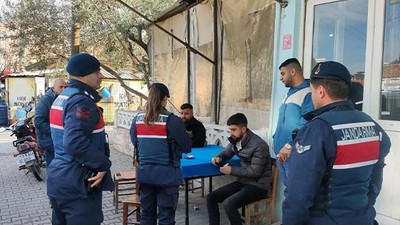 Ayvalık’ta Huzur ve Güven Uygulaması, Aranan 5 Şahıs Yakalandı
