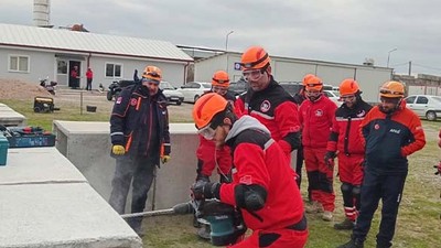 Balıkesir AFAD’tan Arama Kurtarma Eğitimleri Sürüyor