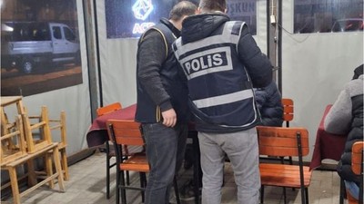 Balıkesir’de 2.132 Şahıs Sorgulandı 8 Aranan Şahıs Yakalandı