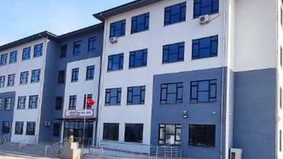 Bandırma Yavuz Sultan Selim Anadolu Lisesi Yeni Binasında Eğitime Başladı