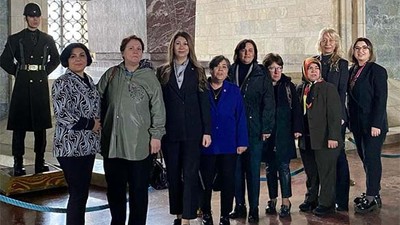 CHP Bigadiç İlçe Örgütü’nden Anıtkabir’e Bağlılık Ziyareti