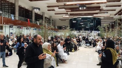 Edremit Kocaseyit Havaalanında Tarihi Kalabalık