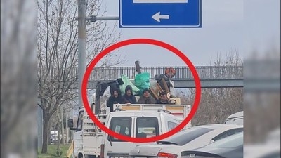 Kamyon Kasasında Tehlikeli Yolculuk!