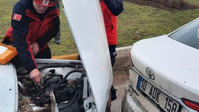 Kırmızı Işıkta Duramayan Araç Kazaya Neden Oldu