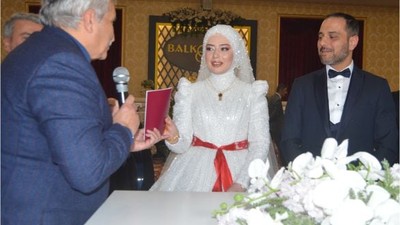 Mutluluğa ‘Evet’ Dediler Düğünle Hayatlarını Birleştirdiler