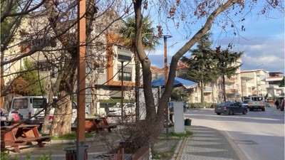 Balıkesir’de Güneşli Hava Halkı Dışarıya Çekti!