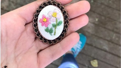 Balıkesir'de Nakış Kolyeler Moda