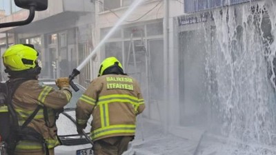 Balıkesir’de Korkutan Elektrik Yangını!